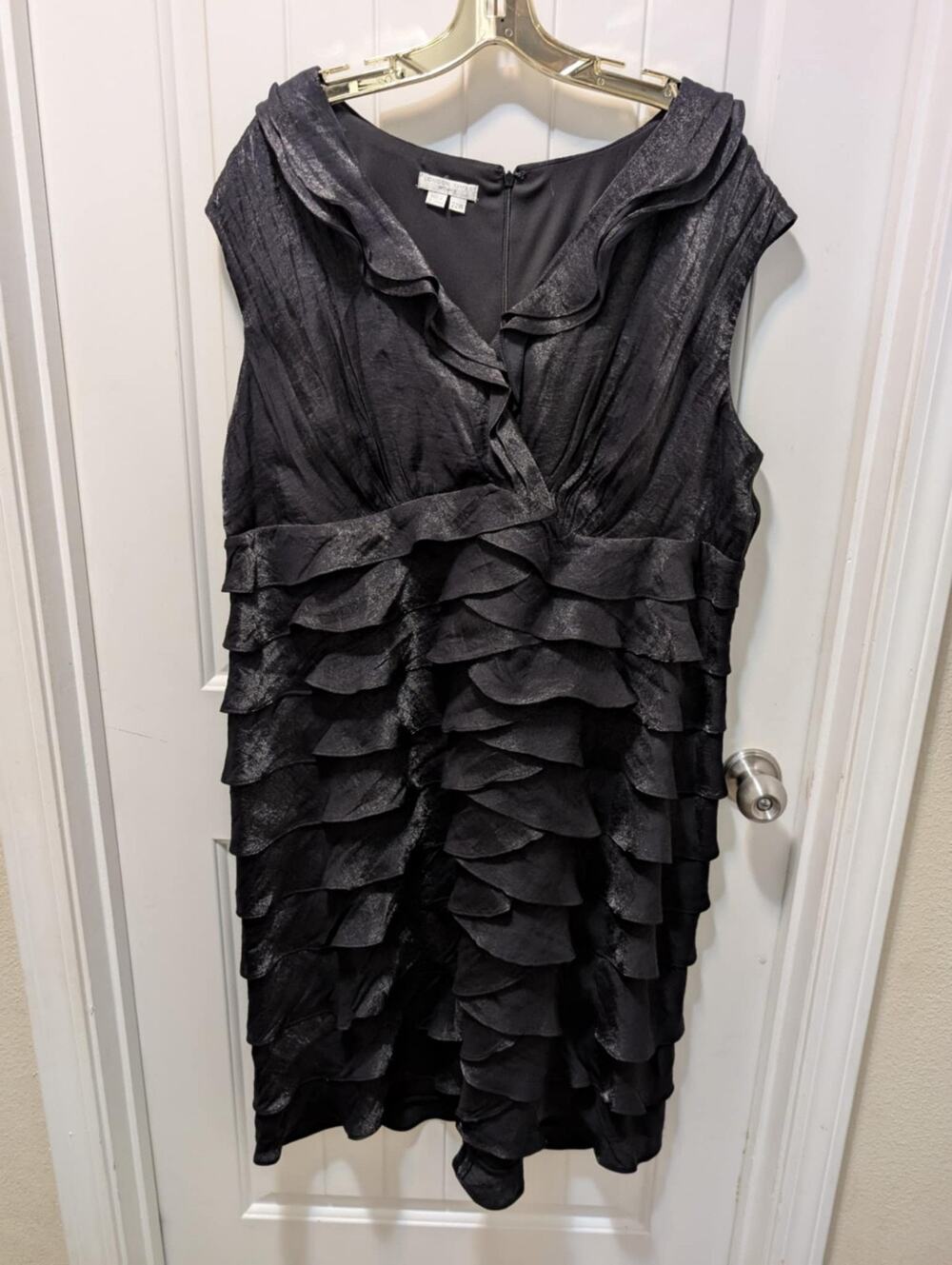 London Times Womens Black Tiered Ruffle Cocktail Party Evening Dress Plus Sz 22W
